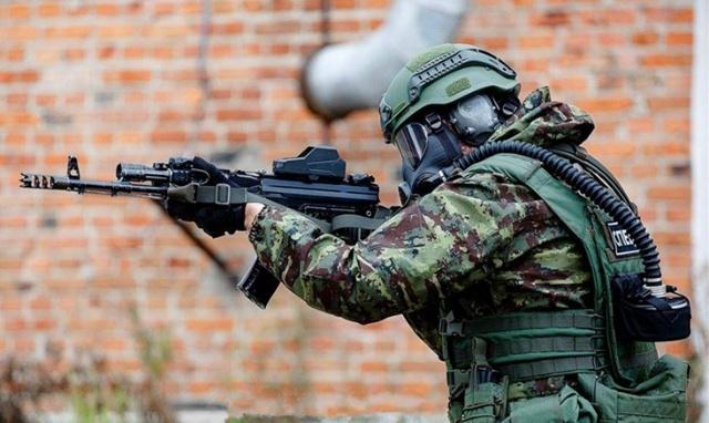 俄羅斯新式軍用防毒面具 性能領(lǐng)先的國際標(biāo)桿與訓(xùn)練革新
